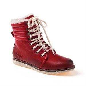 UGG OZWEAR LADIES WARM WATERPROOF BOXING BOOTS